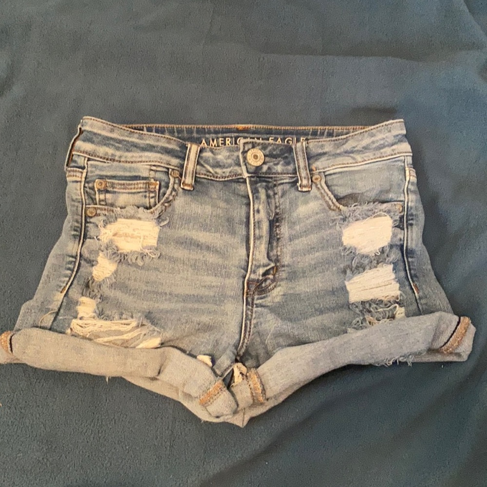 Women’s shorts size 4